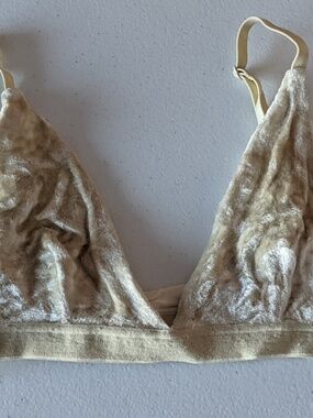 Baserange Velour Bra
